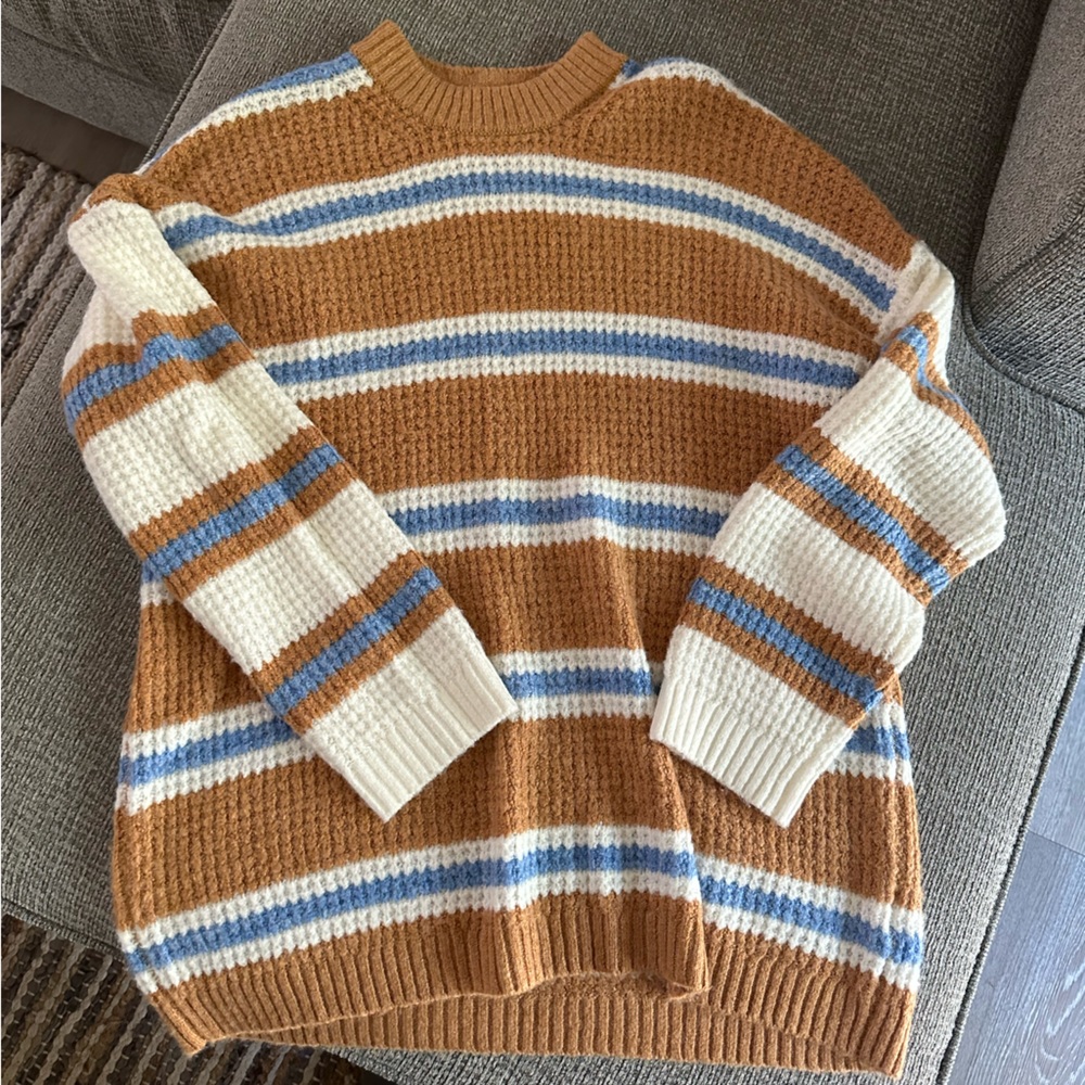Oversized AE sweater